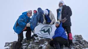 Десять дней на лыжах: участники абаканского турклуба покоряли хребет «Хансын»