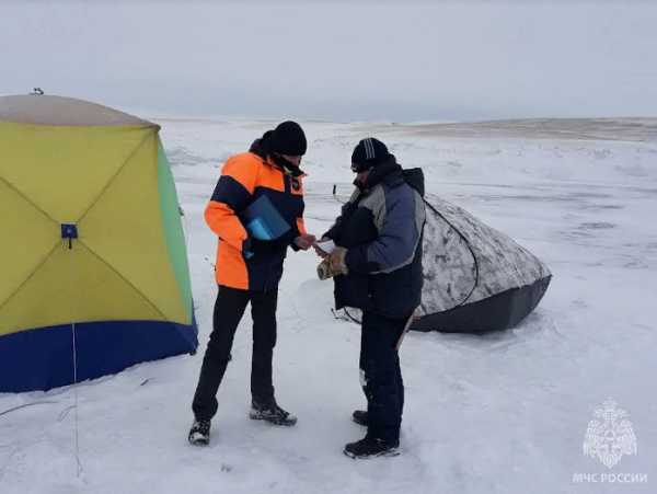 Рыбалка в праздники: на лед с осторожностью