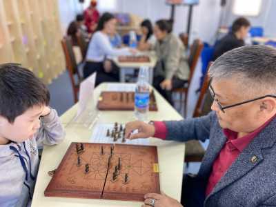 День тувинского языка в Хакасии отметят турниром по бычьим шахматам