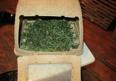 Жительница Усть-Абаканского района сушила марихуану в духовке и хлебнице