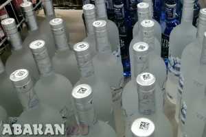 Тонны алкоголя стоимостью более 18 миллионов рублей изъяли у абаканца