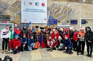 Юниоры лыжной сборной России прилетели в Абакан