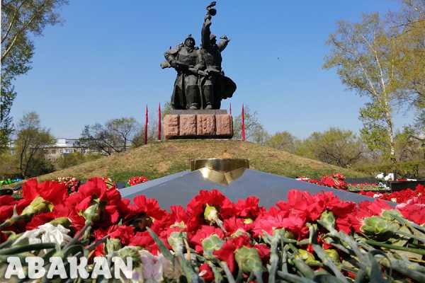 Программа праздника «День Победы» в Абакане