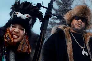 Сибирская фолк-группа и музыкант Xzibit выпустили совместный трек и клип