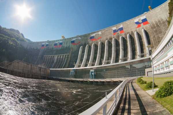 Крупнейшая электростанция России – Саяно-Шушенская ГЭС – открывается для туристов