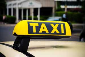 Как изменился порядок трудоустройства водителей такси и общественного транспорта