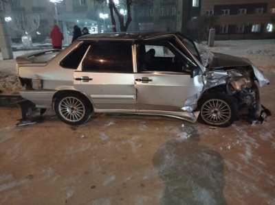 В Абакане в результате столкновения двух автомобилей пострадал пассажир