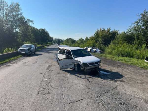 ДТП на дамбе: пострадали трое