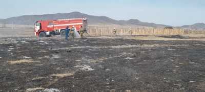В Аскизе местный житель сжигал мусор и устроил пал травы