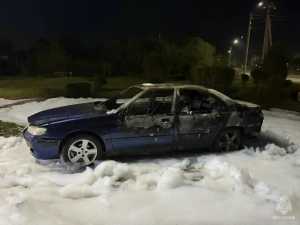 Автомобиль тушили в Черногорске
