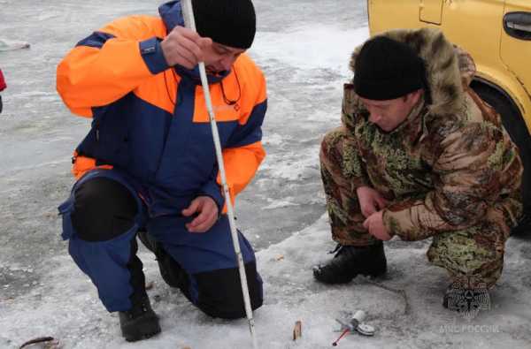 Пора на зимнюю рыбалку: лёд окреп по максимуму