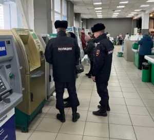 У банкоматов Абакана дежурят полицейские