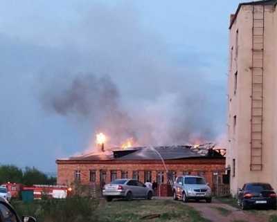 Грязелечебница загорелась в поселке Жемчужный