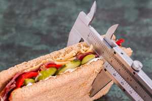 Посчитай калории и ешь спокойно: врачи Хакасии рекомендуют