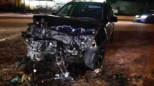 Железное месиво: водитель пострадал в Абакане