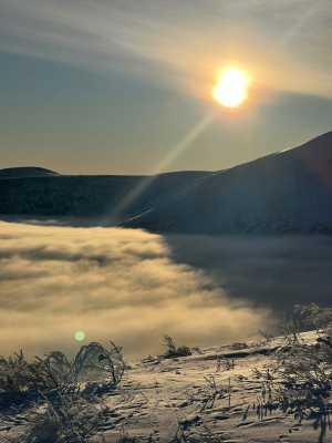 Снегоходчики застряли в горной тайге в окрестностях Приискового