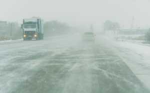 Дороги Хакасии занесло снегом: куда ехать опасно