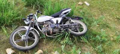 Мотоцикл опрокинулся в Хакасии: травмированы подростки
