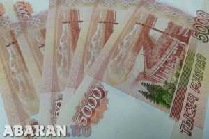 Мошенники пошли по домам. Жителей Хакасии пугают новыми банкнотами и проблемами у родственников