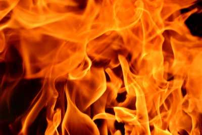 За первые сутки 2024 года в Хакасии произошло 11 пожаров. Один человек погиб