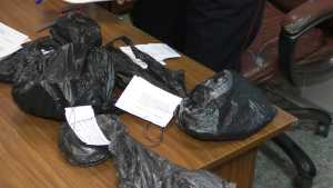 В Хакасии транспортные полицейские задержали абаканца, собиравшего наркотики вдоль железной дороги
