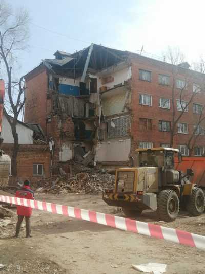 Обрушение части здания в Черногорске: ситуация к этому часу
