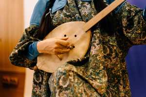 Детям Хакасии расскажут о национальных инструментах с помощью гранта от Росмолодежи