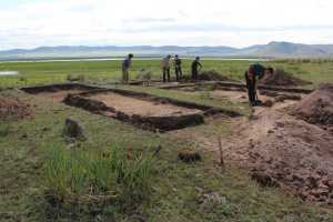 Студенты ХГУ обнаружили остатки захоронений карасукской и тагарской культур